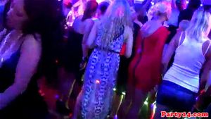 nightclub: Xvideos & Groupsex Porn - 经典欧美