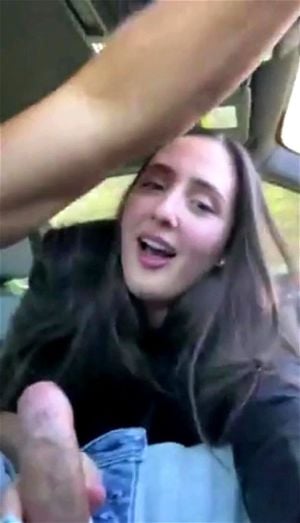 Car Blowjob While He Drives: Big Tits, Amateur & Babe Porn - 经典欧美