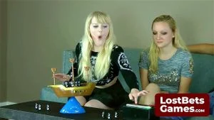 Blondes Anneliese and Krystal game of Strip Pirate Pengins ft. Krystal Orchid: Porn - 经典欧美