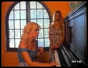 Selvaggia (1997): Blowjob, Doggy & Cowgirl Porn - 经典欧美