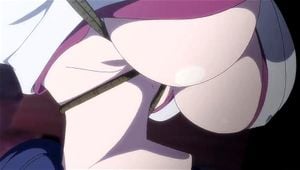 女王 巨乳