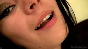 Emo teen chick touching her pussy solo by Emo Emily: Hardcore, Amateur & Babe Porn - 经典欧美
