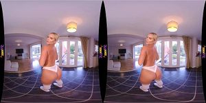 性感美女裸露 VR