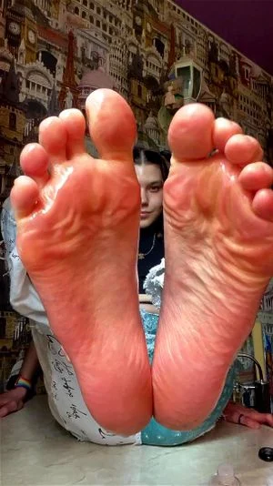 Russian Soles: Feet Worship, Feet Joi & Oil Overload Porn - 经典欧美