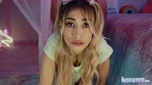 Delilah Shows Off Her Pink ft. Delilah Day by Inserted: Blowjob, Doggy & Cowgirl Porn - 经典欧美