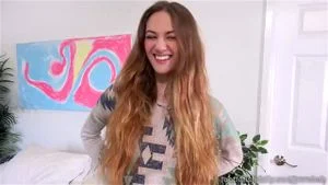 Samantha Hayes Shows You the Best Way to Make Her Cum by Foot Fetish Daily: Porn - 经典欧美