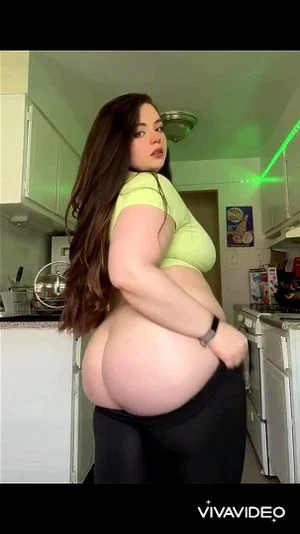 丰满美女挑逗 第4部