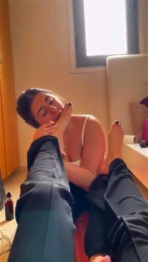 lesbian amateur foot fetish: Fansly, Feet Worship & Feet Fetish Porn - 经典欧美