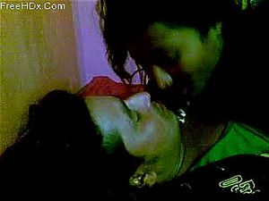 Desi Indian Homemade Couple: Blowjob, Bhabhi & Village Couple Sex Porn - 经典欧美