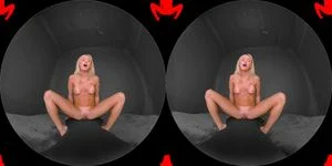 Small Seductive Signals From Emma Rosie Can Only Mean One Thing She Needs Your D: Porn - 经典欧美