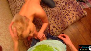 Pulled smalltit babe sucking dick in POV: Missionary, Smalltits & Euro Porn - 经典欧美