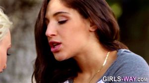 Lesbo rubbing babes pussy ft. Abella Danger: Licking, Fingering & Oral Porn - 经典欧美