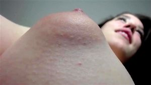 近距离特写丰满乳头
