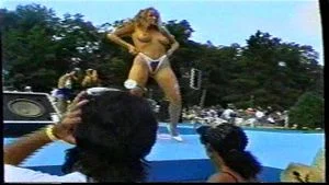 Buttman at Nudes a Poppin 3 (VHS pt Brazil) ft. Adara Michaels, Taylor Tyssen & Unique: Stripchat, Public & Public Nudity Porn - 经典欧美