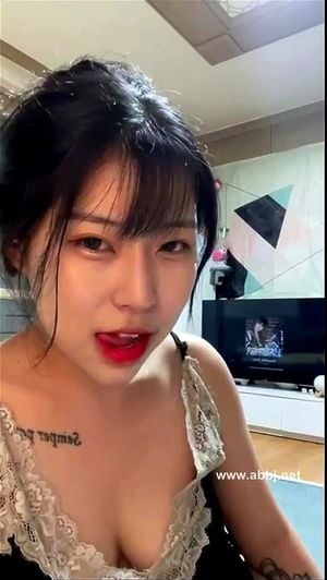 全裸大姐姐 韩国国产成人影片 韩国 免费成人影片 亚洲 最新成人影片