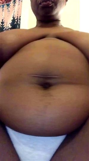 丰满诱人