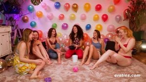 Ersties - 火辣女同激情玩真心话大冒险