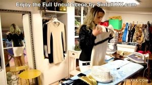 我们不在这里！ Shalina Devine、Betzz 和 Joe di Marco for SinfulXXX