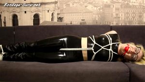 latex pants: Bongacams, Fetish & Latex Bondage Porn - 经典欧美