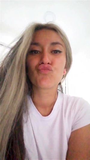 C4_Kitty_goddess tits show: Latina, Webcam & Pierced Nipples Porn - 经典欧美
