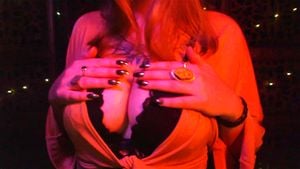 Hypno Tits: Joi, Mind Control & Mesmerize Porn - 经典欧美