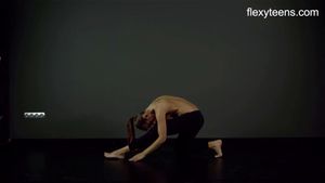 FlexyTeens - Zina shows flexible nude body by Flexy Teens: Amateur, Hd Porn & Professional Porn - 经典欧美