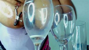 queen of milk: Big Tits, Eporner & Milky Tits Porn - 经典欧美