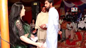 Mujra: Xvideos, Paki Girl & Mujra Dance Porn - 经典欧美