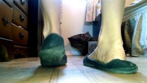 dirty feet in flats: Sexy Feet, Foot Joi & Foot Pov Porn - 经典欧美