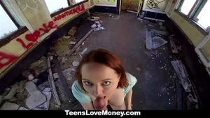 sLoveMoney - 蕾·罗斯对金钱与性爱的热爱