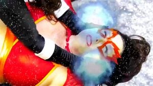 Superheroine 1 vs 2: Fansly & Superheroine Defeated Porn - 经典欧美