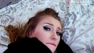 Bubble butt  bitch Harley Jade gets pounded by step daddy: Doggy, Hardcore & Brunette Porn - 经典欧美