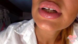 juicy italian: Fansly, Asmr & Kiss Porn - 经典欧美