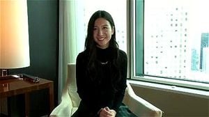 由于经济困难，我开始从事性工作