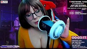 维尔玛会让你射满她的舌头