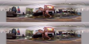 安雅 VR 泳池特价