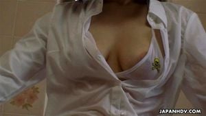 Japanese stepsister Kaede Kyomoto had sex in the bathroom by Japan HDV: Porn - 经典欧美