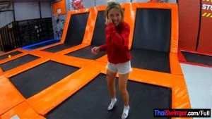 Thai amateur MILF girlfriend having fun on a trampoline and fucked at home: Porn - 经典欧美