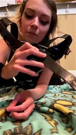Shoe Worship: Feet, Foot Fetish & Foot Worship Porn - 经典欧美