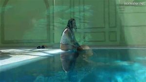Hungarian underwater erotics with Puzan Bruhova by Underwater Show: Big Tits, Babe & Big Ass Porn - 经典欧美