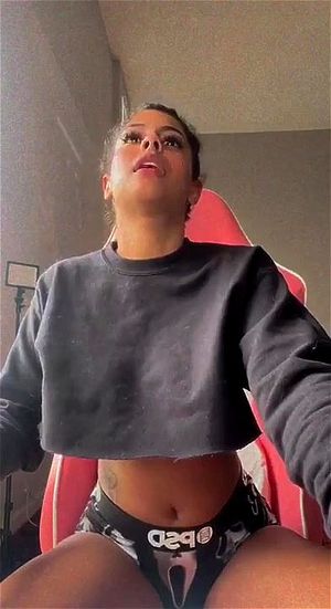 does anyone know her name? live: Amateur, Babe & Beautiful Porn - 经典欧美