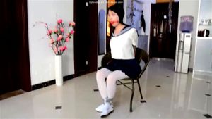 亚洲 束缚 女孩