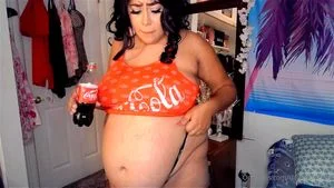 Beautiful dairy queen: Stripchat, Bbw Belly & Stuffed Belly Porn - 经典欧美