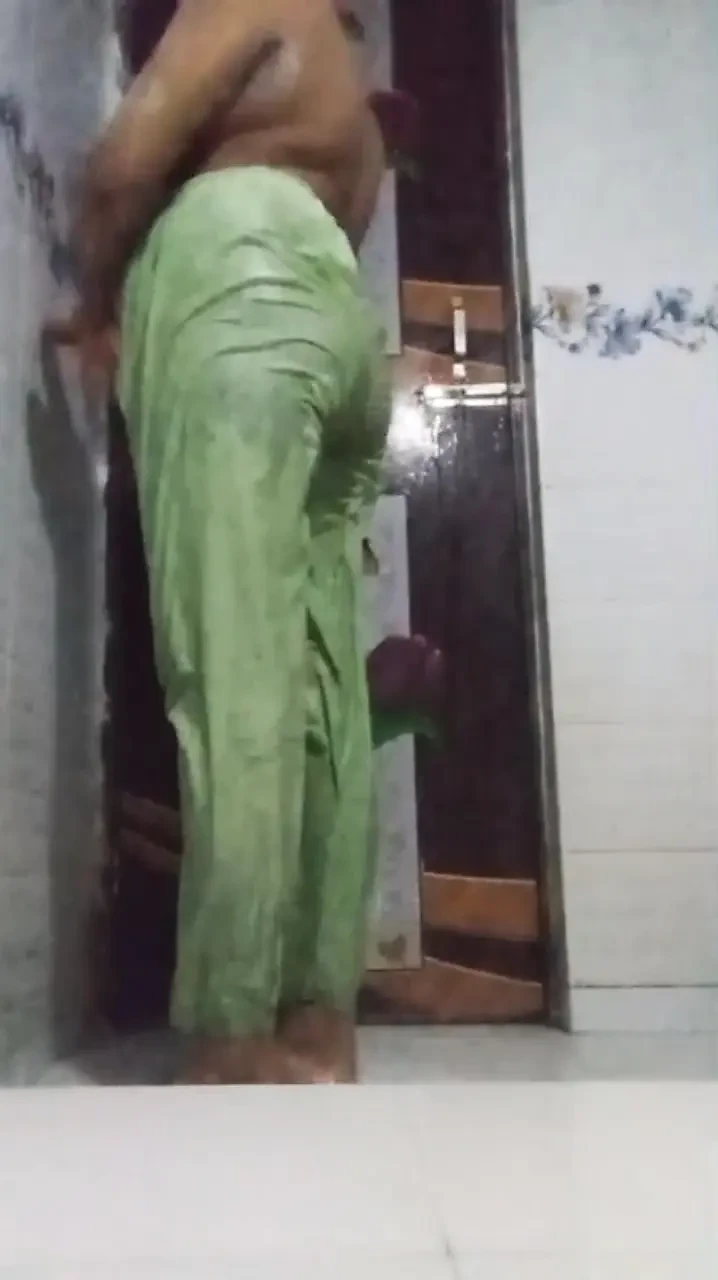 洗手间你的Priya视频通话性爱视频看你德西女孩视频