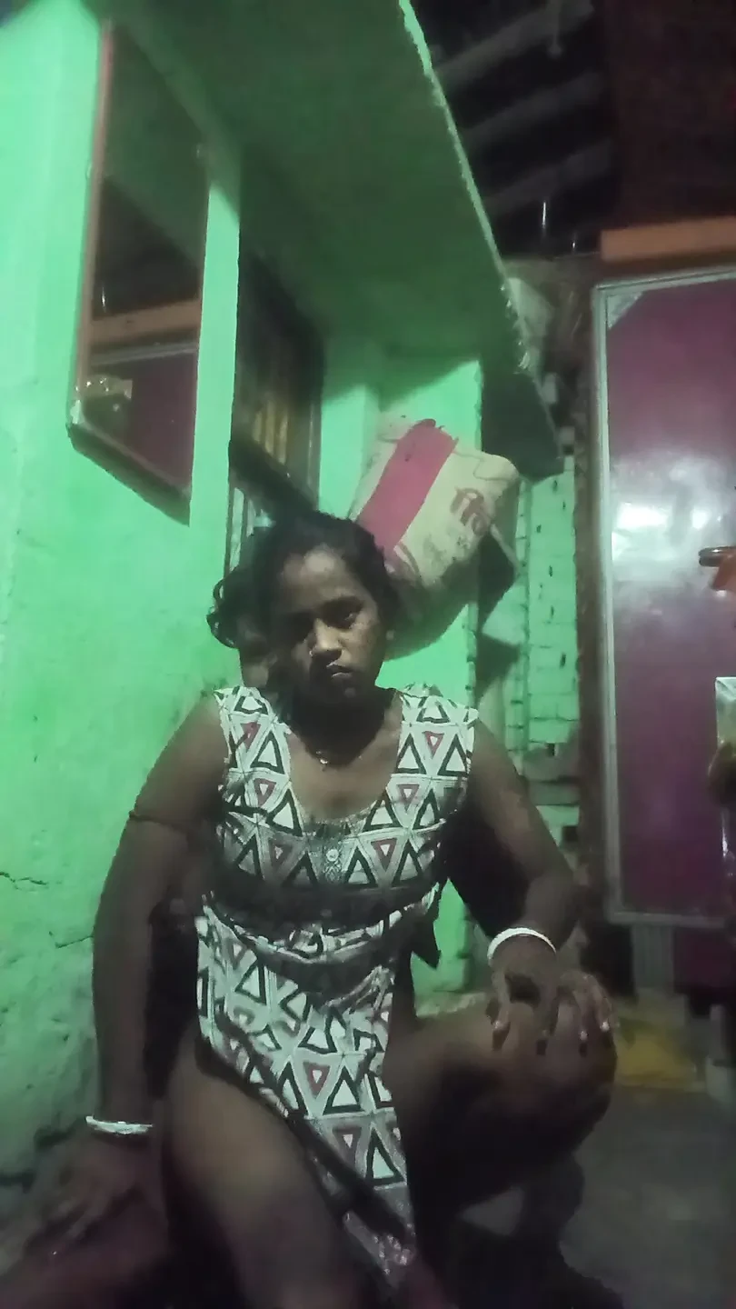 There was no one in the house, suddenly the husband came into the house and locked it and took the wife to the bed, after going to bed, he fell into full romance