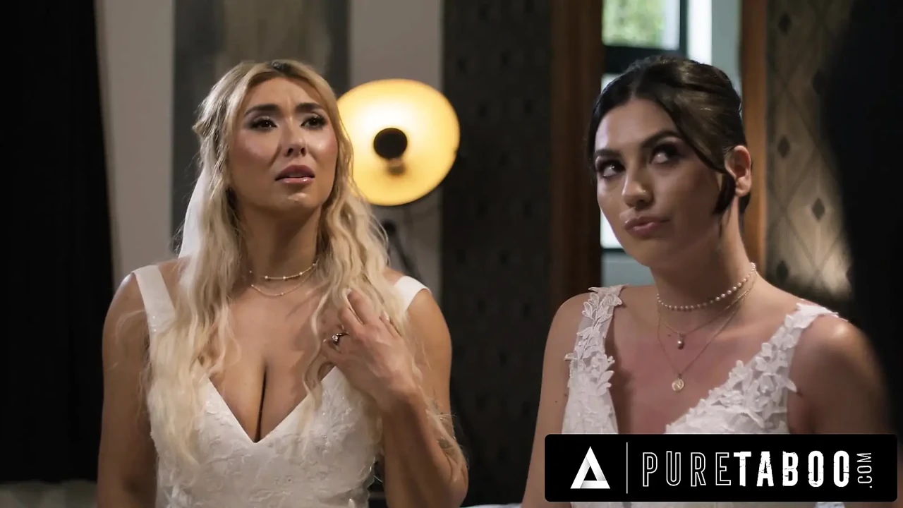 PURE TABOO 绝望的女同性恋新娘网络娃娃和梅根错误屈服于恐惧同性恋的官兵