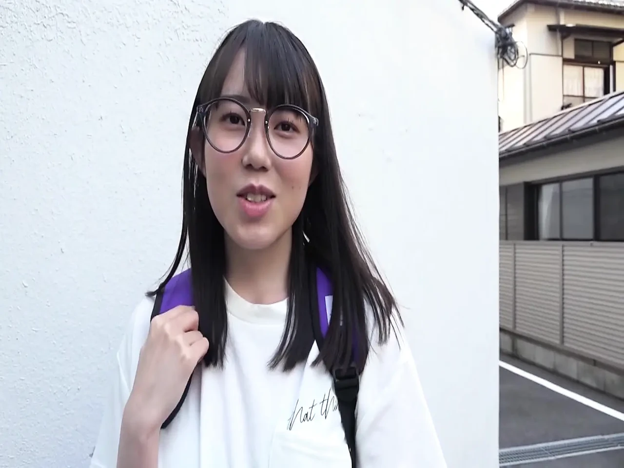 A161G08 Would you like to pick up a plain, introverted glasses-wearing girl and film her with an AV actor? Even the quiet maiden is passionate about sex, and she has insatiable sex!