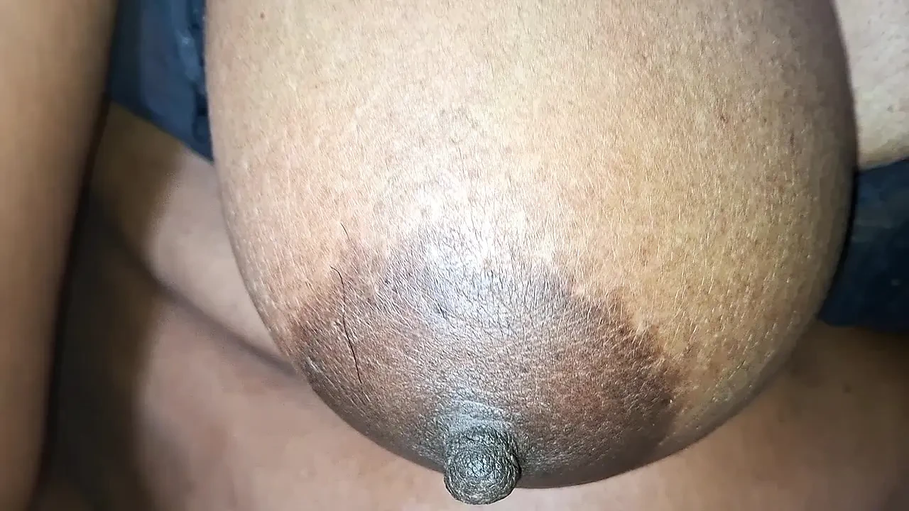 新婚继母最热辣的视频自拍