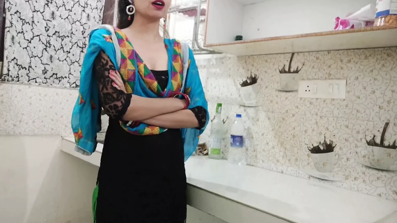 Ghr Ki Party Pe Puncha 前男友厨房主 Hi Gaand Mari In印地语音频 Xxx Saarabhabhi6