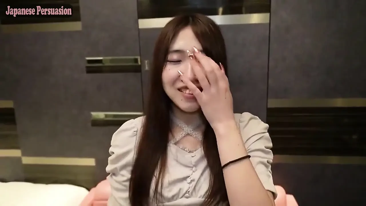 第一次拍摄 - 天真的偶像美女屈从于禁忌的欲望, 私人处女作, 令人惊叹的结局